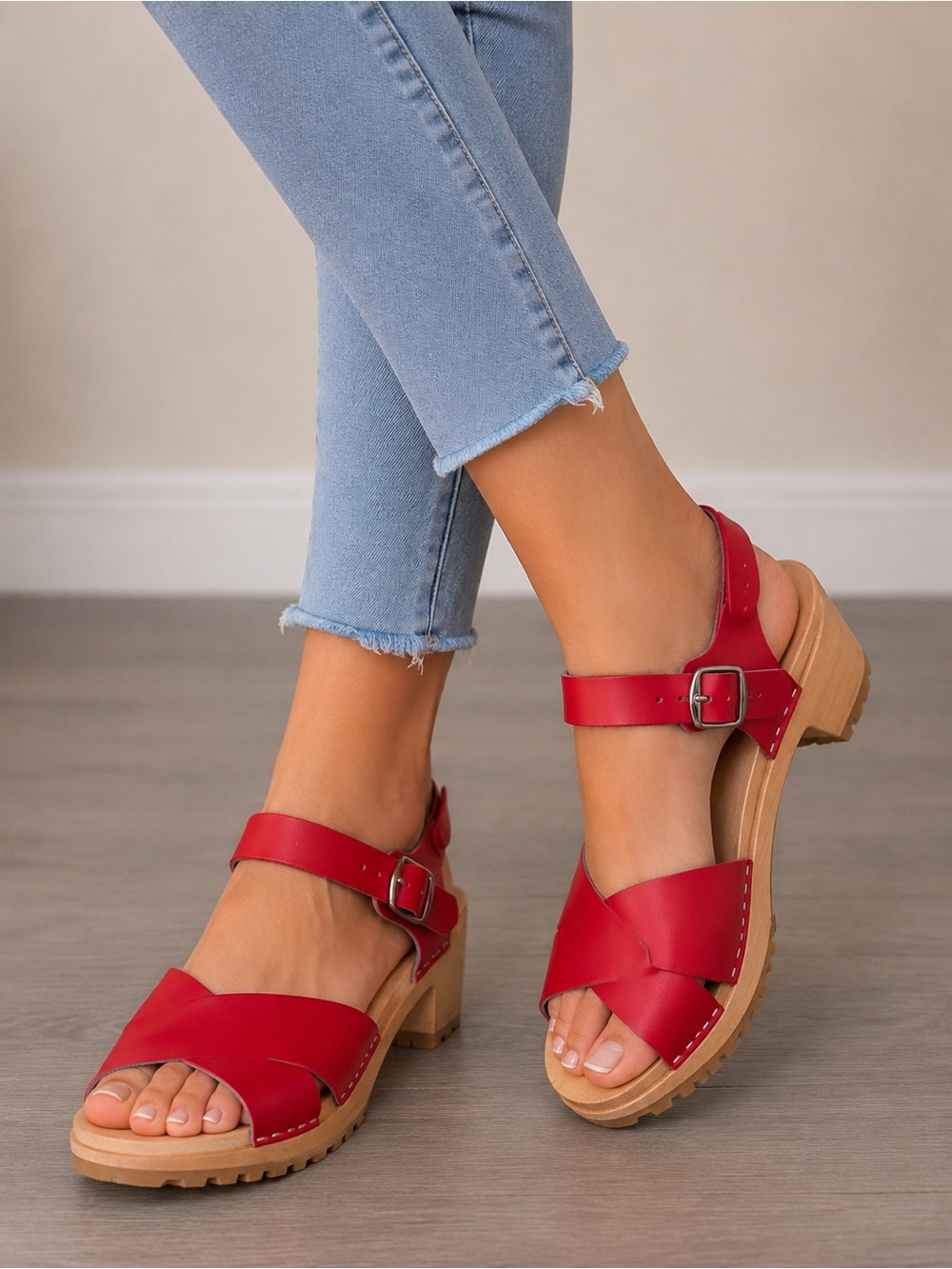 BRESCO Red Leather Wood Clog Platform Heeled Sandals Made in EU